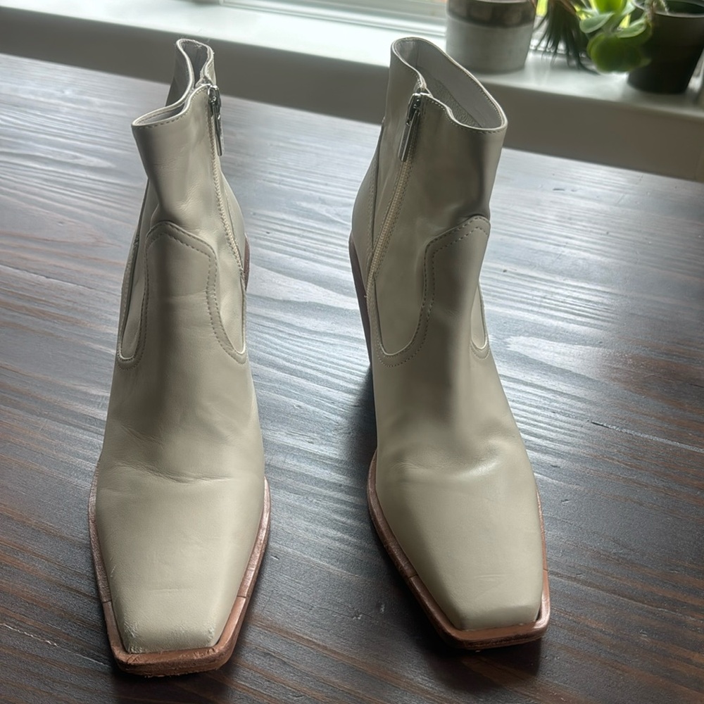 Vince Camuto boot size 8.5 all leather upper. Western style heel worn once!